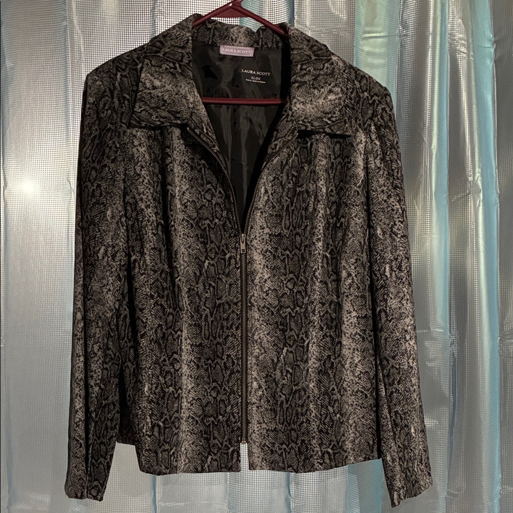 Laura Scott Women's Gray Snake Print Blazer
